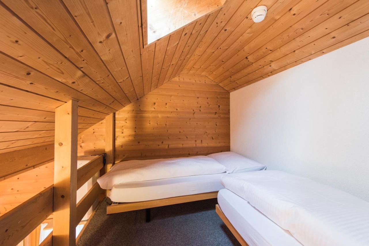 Hotel Alpenrose Beim Ballenberg Hofstetten bei Brienz Exterior photo