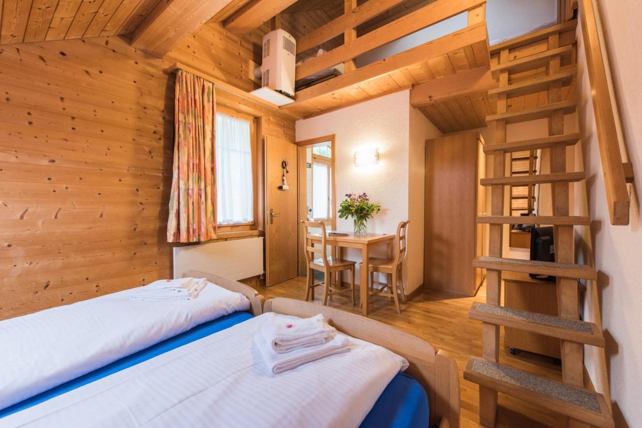Hotel Alpenrose Beim Ballenberg Hofstetten bei Brienz Exterior photo