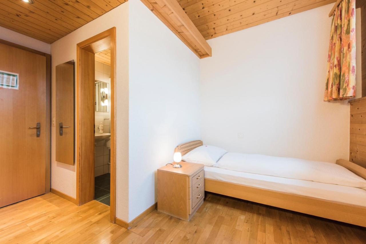Hotel Alpenrose Beim Ballenberg Hofstetten bei Brienz Exterior photo