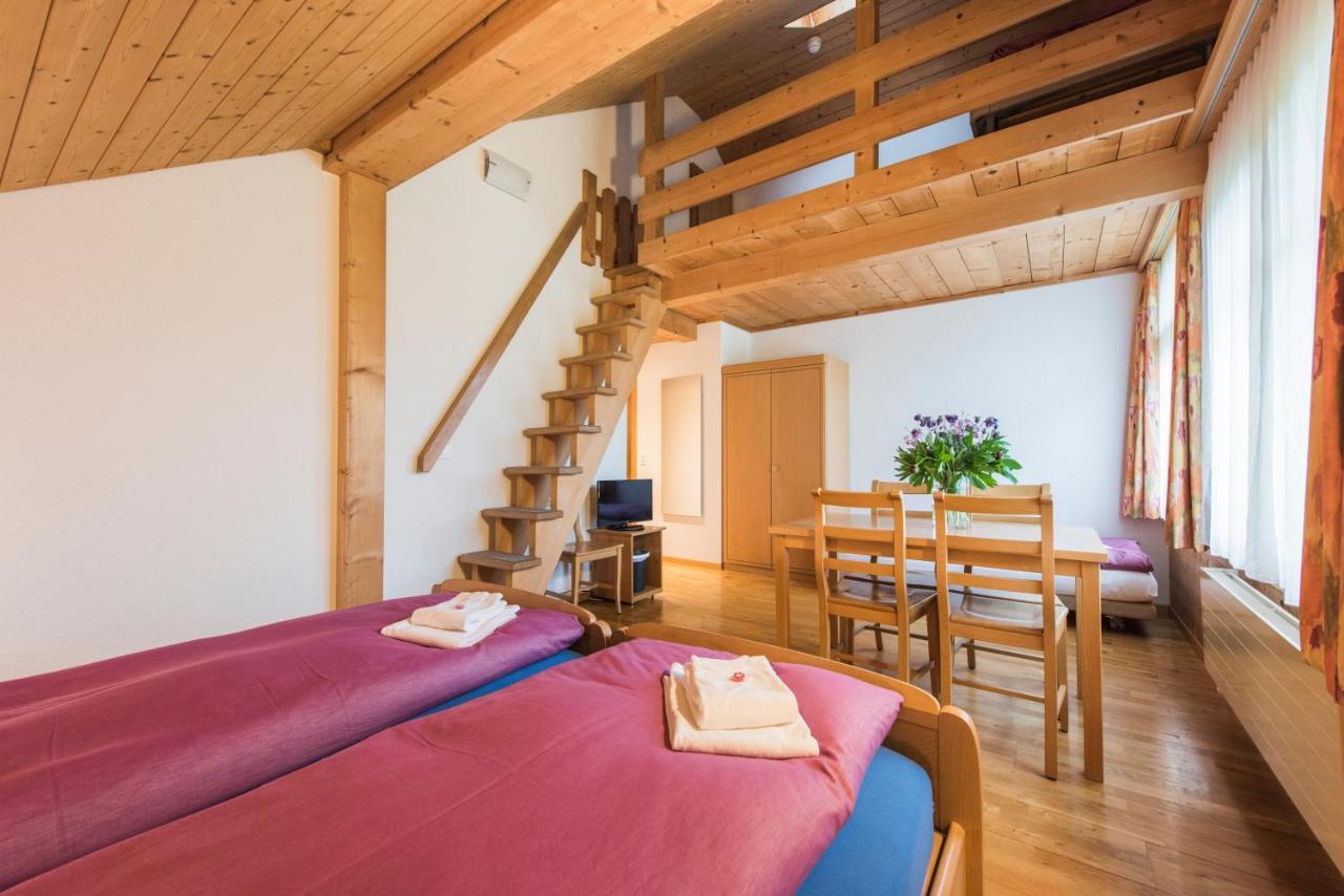 Hotel Alpenrose Beim Ballenberg Hofstetten bei Brienz Exterior photo